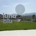 Luna Blu Kro *